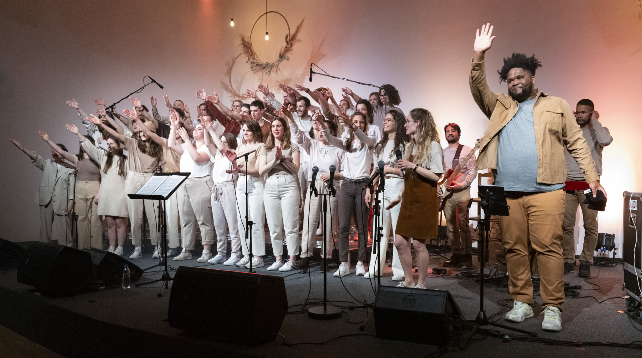 2022-PEMImages-Leica-SL2-GOSPEL-COSSONAY_13
